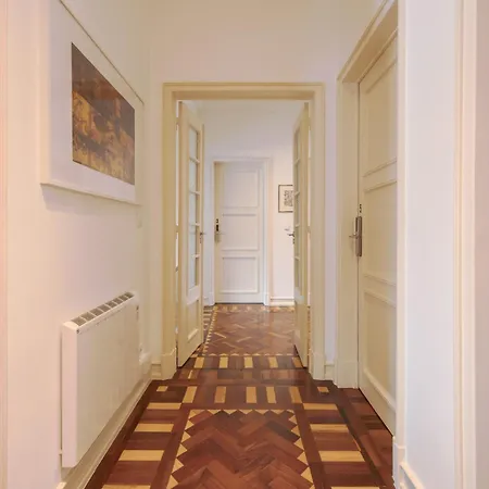 Pensionat Gaspar House 3*