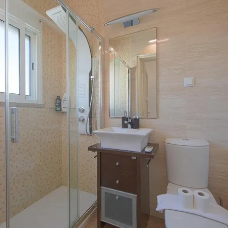 بيت ضيافة Gaspar House 4*